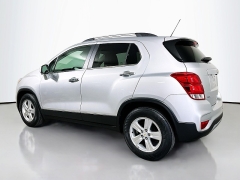 Used 2018  Chevrolet Trax 4d SUV FWD LT at Dutro Auto near Zanesville&comma; OH