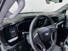 New 2026  Chevrolet Silverado 1500 4WD Crew Cab 147" LT w&sol;2FL at Graham Auto Mall near Mansfield&comma; OH