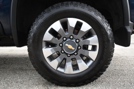 Used 2022  Chevrolet Silverado 2500HD 4WD Crew Cab 159" LT Dsl at Dutro Auto near Zanesville&comma; OH