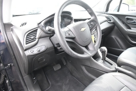 Used 2021  Chevrolet Trax FWD 4dr LT at Graham Auto Mall near Mansfield&comma; OH