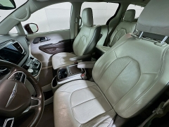 Used 2018  Chrysler Pacifica 4d Wagon Touring L Plus at Dutro Auto near Zanesville&comma; OH