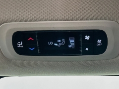 Used 2023  Chrysler Voyager LX FWD at Dutro Auto near Zanesville&comma; OH