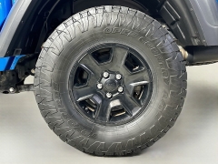 Used 2021  Jeep Gladiator Mojave 4x4 at Dutro Auto near Zanesville&comma; OH