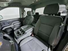 Used 2017  Chevrolet Silverado 1500 4WD Double Cab LT Z71 at Dutro Auto near Zanesville&comma; OH