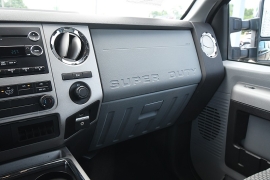 Used 2015  Ford Super Duty F-250 4WD Crew Cab XLT Longbed at Dutro Auto near Zanesville&comma; OH