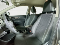 Used 2018  Nissan Rogue Sport 4d SUV AWD S at Graham Auto Mall near Mansfield&comma; OH