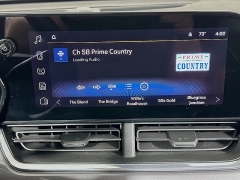 Used 2025  Chevrolet Trax FWD 4dr ACTIV at Dutro Auto near Zanesville&comma; OH