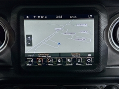 Used 2020  Jeep Wrangler Unlimited 4d SUV 4WD Sahara at Dutro Auto near Zanesville&comma; OH