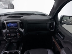 Used 2022  GMC Sierra 1500 Limited 4WD Crew Cab 147" SLT at Dutro Auto near Zanesville, OH