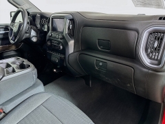 Used 2020  Chevrolet Silverado 1500 4WD Crew Cab LT at Dutro Auto near Zanesville&comma; OH