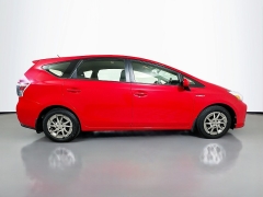 Used 2016  Toyota Prius v 5d Wagon Three at Graham Auto Mall near Mansfield, OH