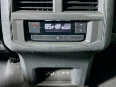 Used 2021  Volkswagen Atlas 2&period;0T SE w&sol;Technology FWD at Dutro Auto near Zanesville&comma; OH