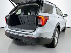 New 2026  Ford Explorer Active w&sol;100A Pkg 4WD at Dutro Auto near Zanesville&comma; OH
