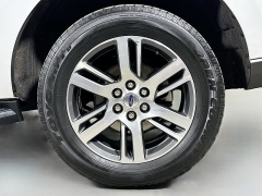 Used 2023  Ford Expedition Limited 4x4 at Dutro Auto near Zanesville, OH