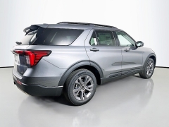 New 2026  Ford Explorer Active w&sol;200A Pkg 4WD at Graham Auto Mall near Mansfield&comma; OH