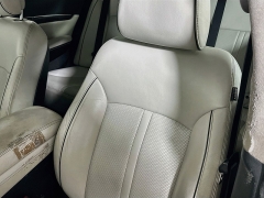 Used 2015  Kia K900 4d Sedan Luxury at Graham Auto Mall near Mansfield&comma; OH