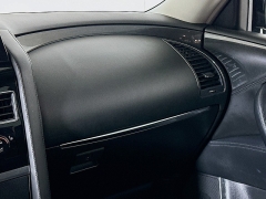 Used 2024  Nissan Armada 4x4 SV at Graham Auto Mall near Mansfield, OH