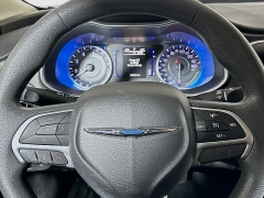 Used 2016  Chrysler 200 4d Sedan Limited I4 at Graham Auto Mall near Mansfield&comma; OH