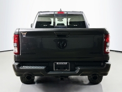 Used 2021  Ram 1500 4WD Big Horn Crew Cab 5'7" Box at Dutro Auto near Zanesville&comma; OH