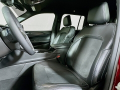 Used 2024  Jeep Grand Cherokee Altitude 4x4 at Graham Auto Mall near Mansfield&comma; OH