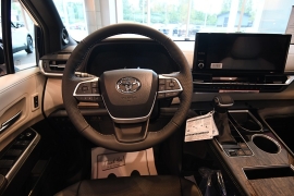 New 2026  Toyota Sienna Limited AWD 7-Passenger at Graham Auto Mall near Mansfield&comma; OH