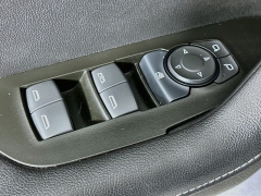 Used 2025  Chevrolet Blazer FWD 4dr LT w&sol;2LT at Dutro Auto near Zanesville&comma; OH