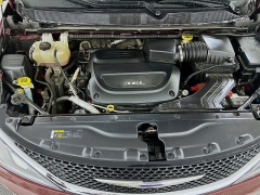 Used 2018  Chrysler Pacifica 4d Wagon Touring L Plus at Dutro Auto near Zanesville&comma; OH