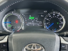 Used 2023  Toyota Highlander Hybrid XLE AWD at Dutro Auto near Zanesville&comma; OH