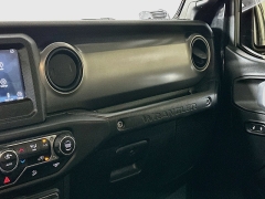 Used 2019  Jeep Wrangler Unlimited 4d SUV 4WD Sport at Dutro Auto near Zanesville&comma; OH