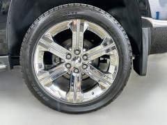 Used 2018  Chevrolet Tahoe 4d SUV 4WD Premier at Dutro Auto near Zanesville&comma; OH