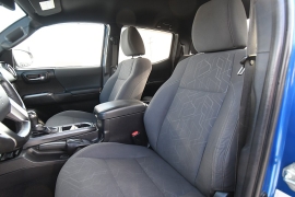 Used 2017  Toyota Tacoma 4WD Double Cab TRD Sport Auto at Graham Auto Mall near Mansfield&comma; OH