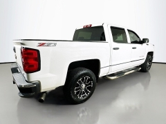 Used 2014  Chevrolet Silverado 1500 4WD Crew Cab LT at Graham Auto Mall near Mansfield&comma; OH