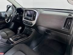 Used 2022  GMC Canyon 4WD Crew Cab 128" Elevation at Dutro Auto near Zanesville&comma; OH
