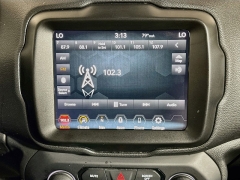 Used 2023  Jeep Renegade Trailhawk 4x4 at Dutro Auto near Zanesville&comma; OH