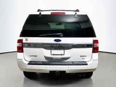 Used 2017  Ford Expedition 4d SUV 4WD Limited at Graham Auto Mall near Mansfield&comma; OH