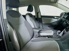 Used 2024  Volkswagen Taos S FWD at Dutro Auto near Zanesville, OH