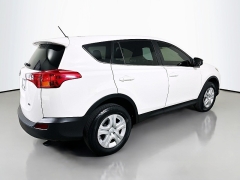 Used 2015  Toyota RAV4 4d SUV FWD LE at Graham Auto Mall near Mansfield&comma; OH