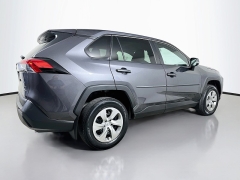 Used 2022  Toyota RAV4 LE AWD at Graham Auto Mall near Mansfield&comma; OH