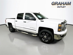 Used 2014  Chevrolet Silverado 1500 4WD Crew Cab LT at Graham Auto Mall near Mansfield&comma; OH