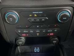 Used 2022  Ford Ranger LARIAT 4WD SuperCrew 5' Box at Dutro Auto near Zanesville&comma; OH