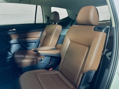 Used 2023  Volkswagen Atlas 2&period;0T SEL 4MOTION at Dutro Auto near Zanesville&comma; OH