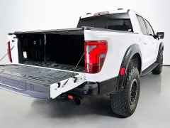 Used 2025  Ford F-150 4WD Raptor SuperCrew 5&period;5' Box at Graham Auto Mall near Mansfield&comma; OH