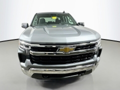 New 2026  Chevrolet Silverado 1500 4WD Crew Cab 147" LT w&sol;2FL at Graham Auto Mall near Mansfield&comma; OH