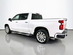 Used 2021  Chevrolet Silverado 1500 4WD Crew Cab 147" High Country at Graham Auto Mall near Mansfield, OH