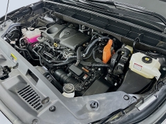 Used 2023  Toyota Highlander Hybrid XLE AWD at Dutro Auto near Zanesville&comma; OH