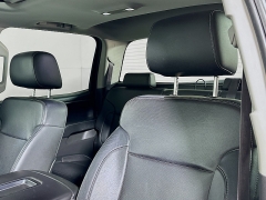 Used 2014  GMC Sierra 1500 4WD Crew Cab SLT at Dutro Auto near Zanesville&comma; OH