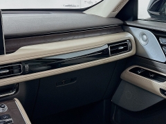 Used 2020  Lincoln Aviator 4d SUV AWD Reserve at Dutro Auto near Zanesville&comma; OH