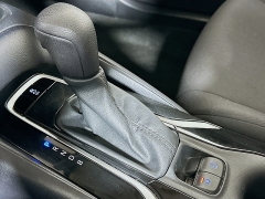 Used 2022  Toyota Corolla LE CVT at Graham Auto Mall near Mansfield, OH