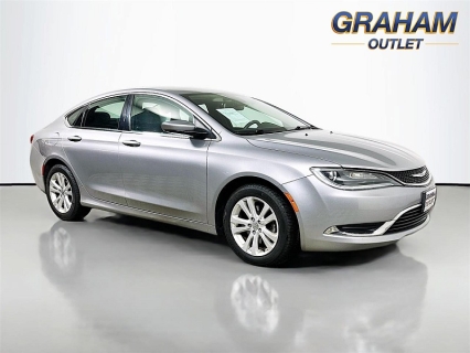 Used 2016 Chrysler 200 4d Sedan Limited I4 at Graham Automall near Mansfield, OH