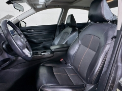 Used 2020  Nissan Altima 4d Sedan AWD 2&period;5L SR at Graham Auto Mall near Mansfield&comma; OH